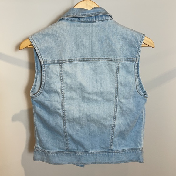 Forever 21 Denim Vest NWT - Picture 4 of 5